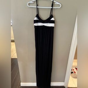 Donna Ricco New York maxi dress size small